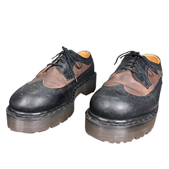 ⁠Vintage Dr Martens Made In England 3934 Two Tone Wingtip Oxfords Size 10⁠ US 11 main image 4